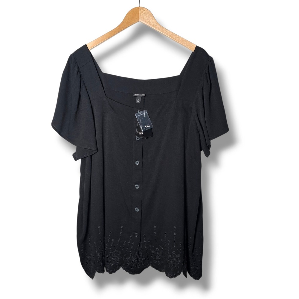 Torid Top 3X Womens Black Square Neck Eyelet Scalloped Hem Boho Dark Cottage NEW